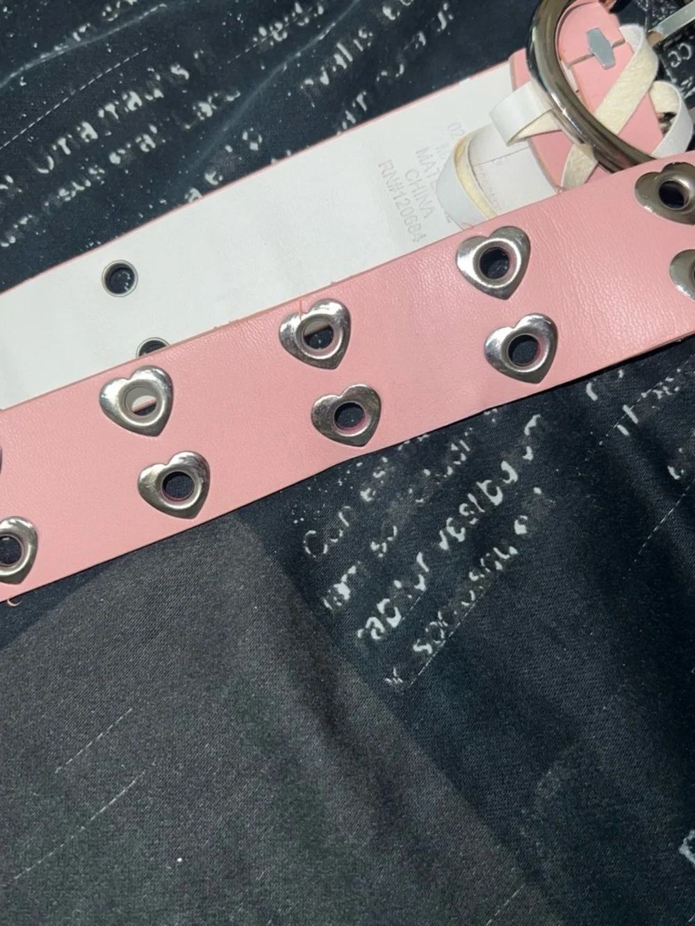 Hot Topic pink heart